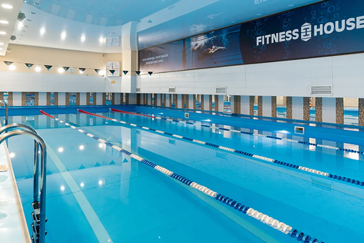 Fitness House в Лахте, бассейн — фотография центра или занятия