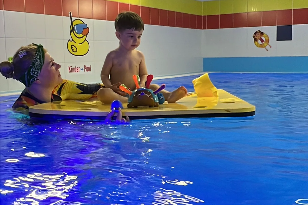 Kinder Pool Piter, семейный акваклуб с морской водой — фотография центра или занятия