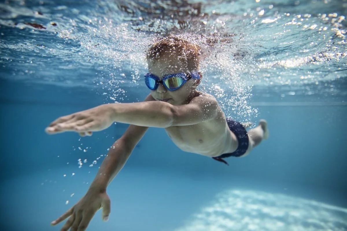 Swimming style — фото центра или занятия по плаванию